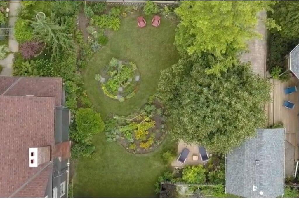Garden 2 Storey House Niagara Falls Eksteriør bilde